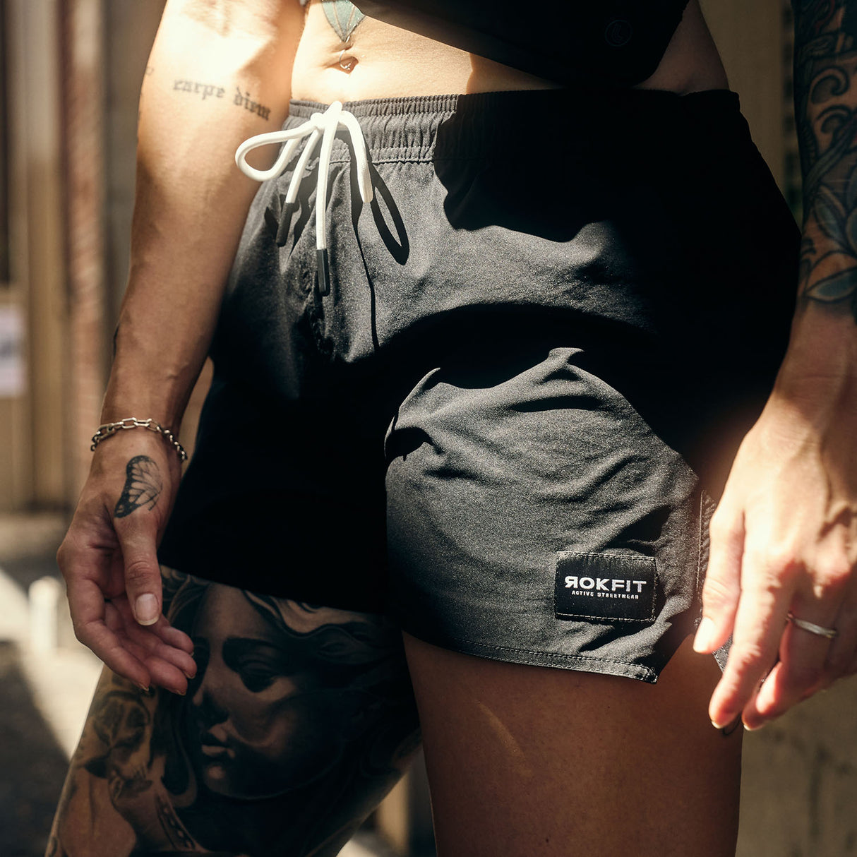 Women's Hybrid Short